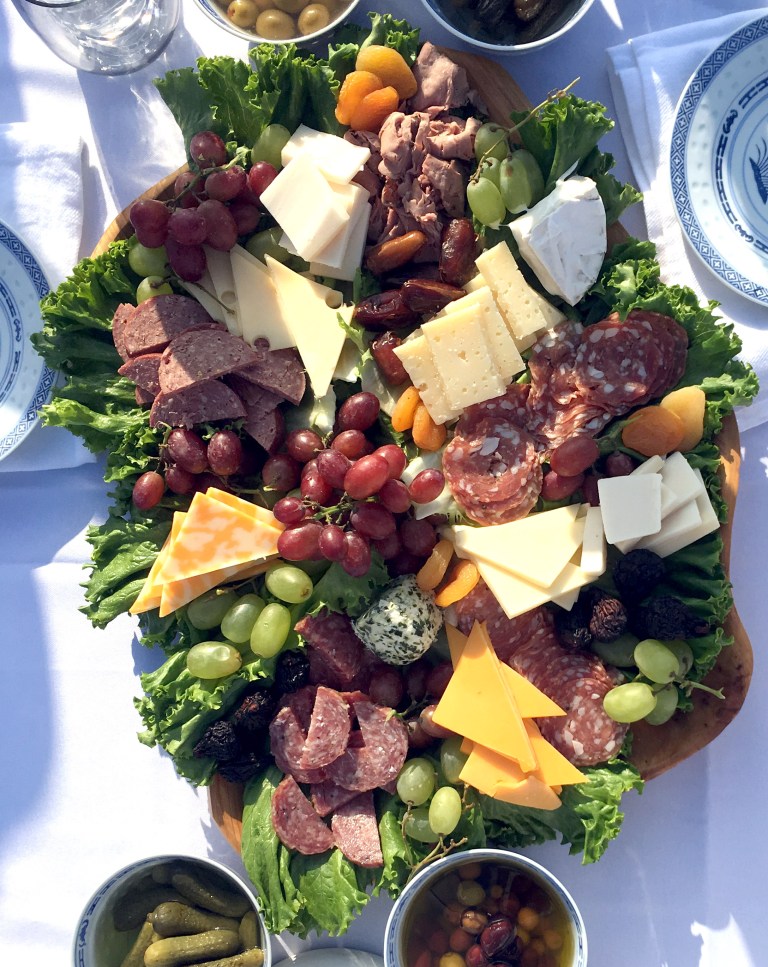 2016-9-White-picnic-Cheese-Tray.jpg